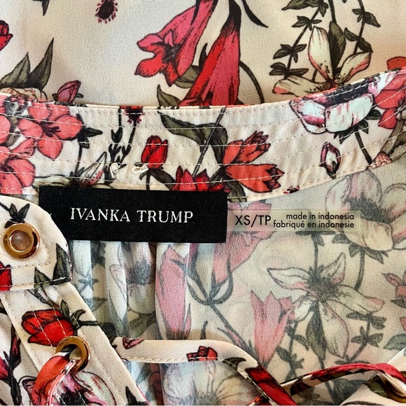 IVANKA TRUMP Sleeveless Pink Floral Lace Up Blouse Women’s XS - Picture 5 of 6